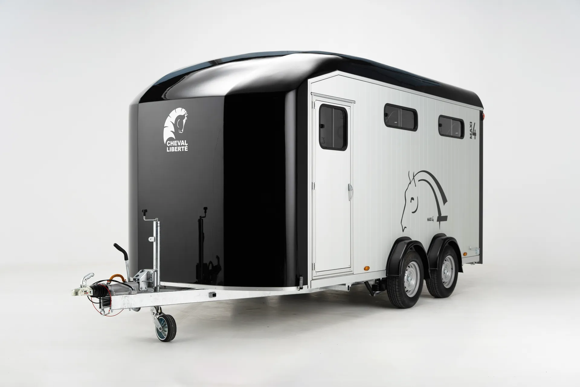 Maxi 4 - Cheval Liberté