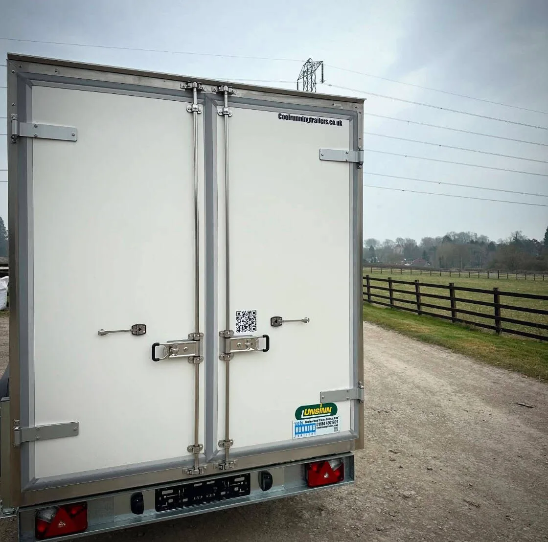 4.2m Freezer Trailer - image 3