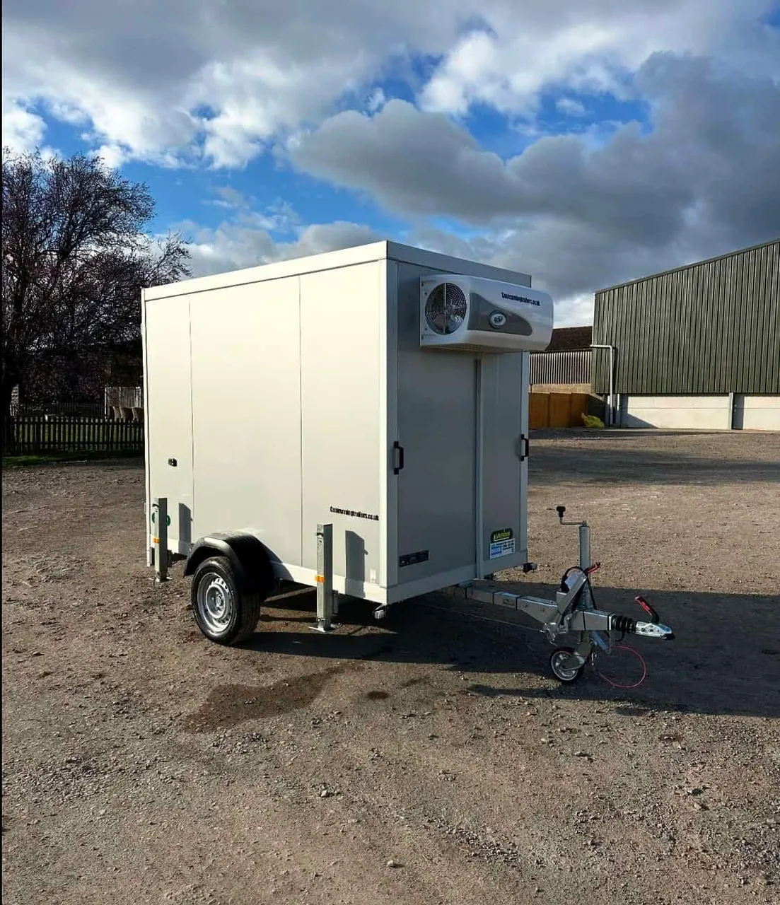 2.5m Refrigerated Trailer - image 2