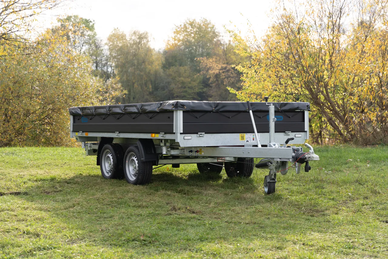 PW3.3 Black Edition Three-Way Tipper - image 5