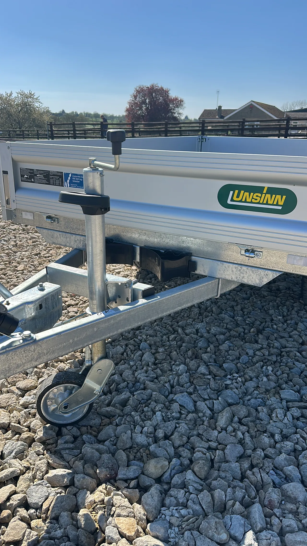 2.5m Flat Bed - image 5