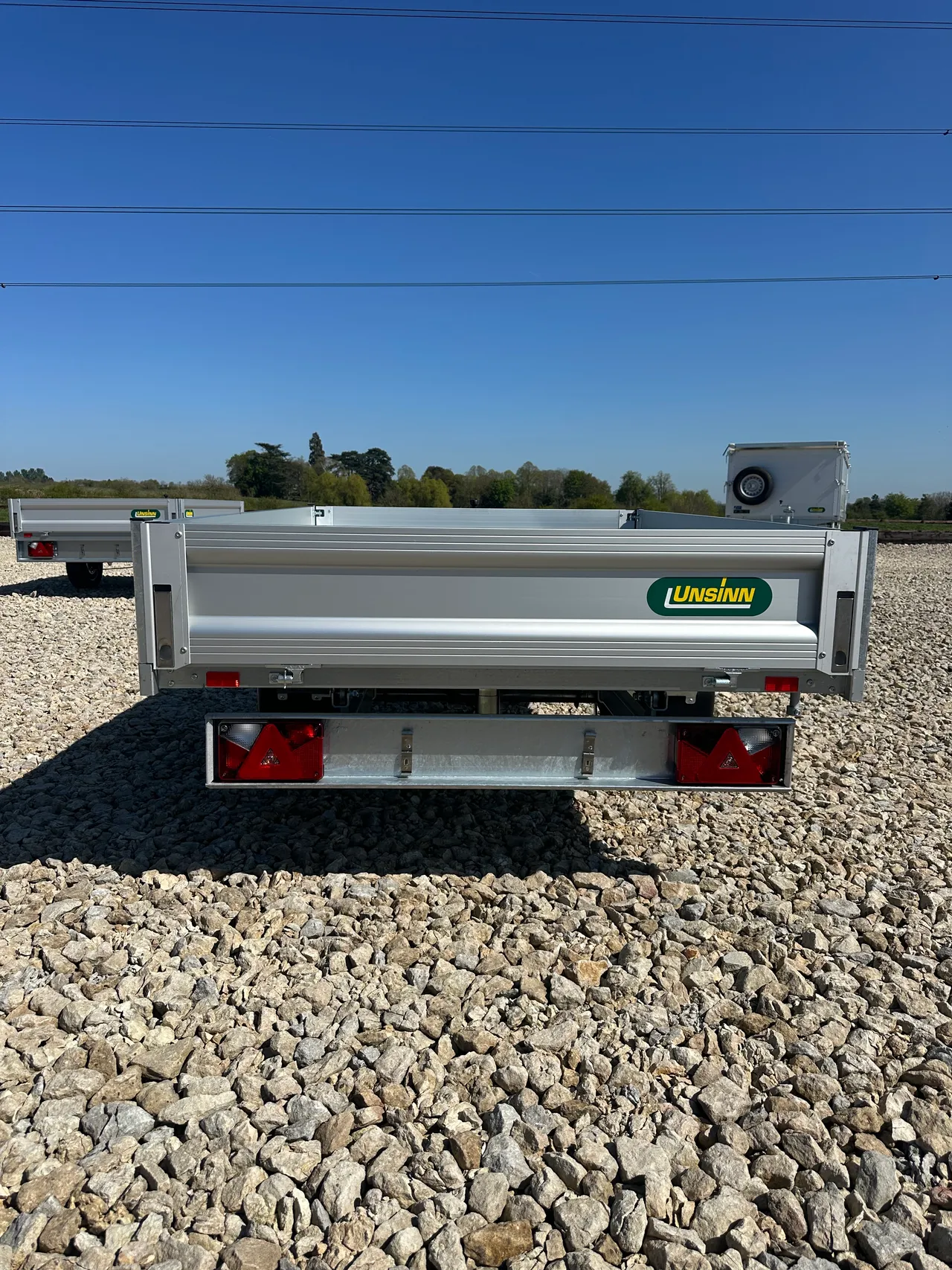2.5m Compact Tipper - image 2